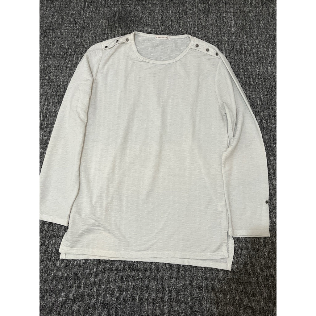 Preloved kaos phenomenal matahari