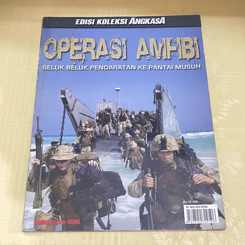 Buku EDISI KOLEKSI ANGKASA OPERASI AMFIBI