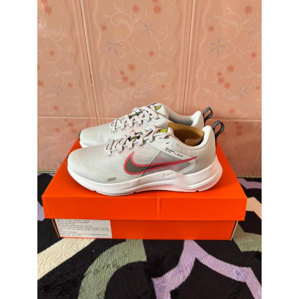 nike downshifter 12 original