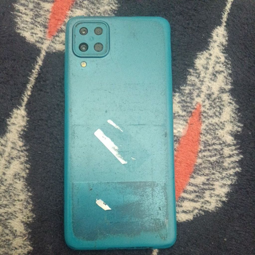 samsung a12 minus lcd