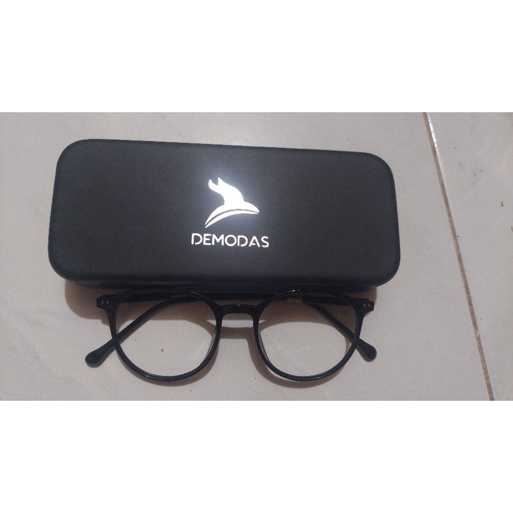 frame kacamata demodas