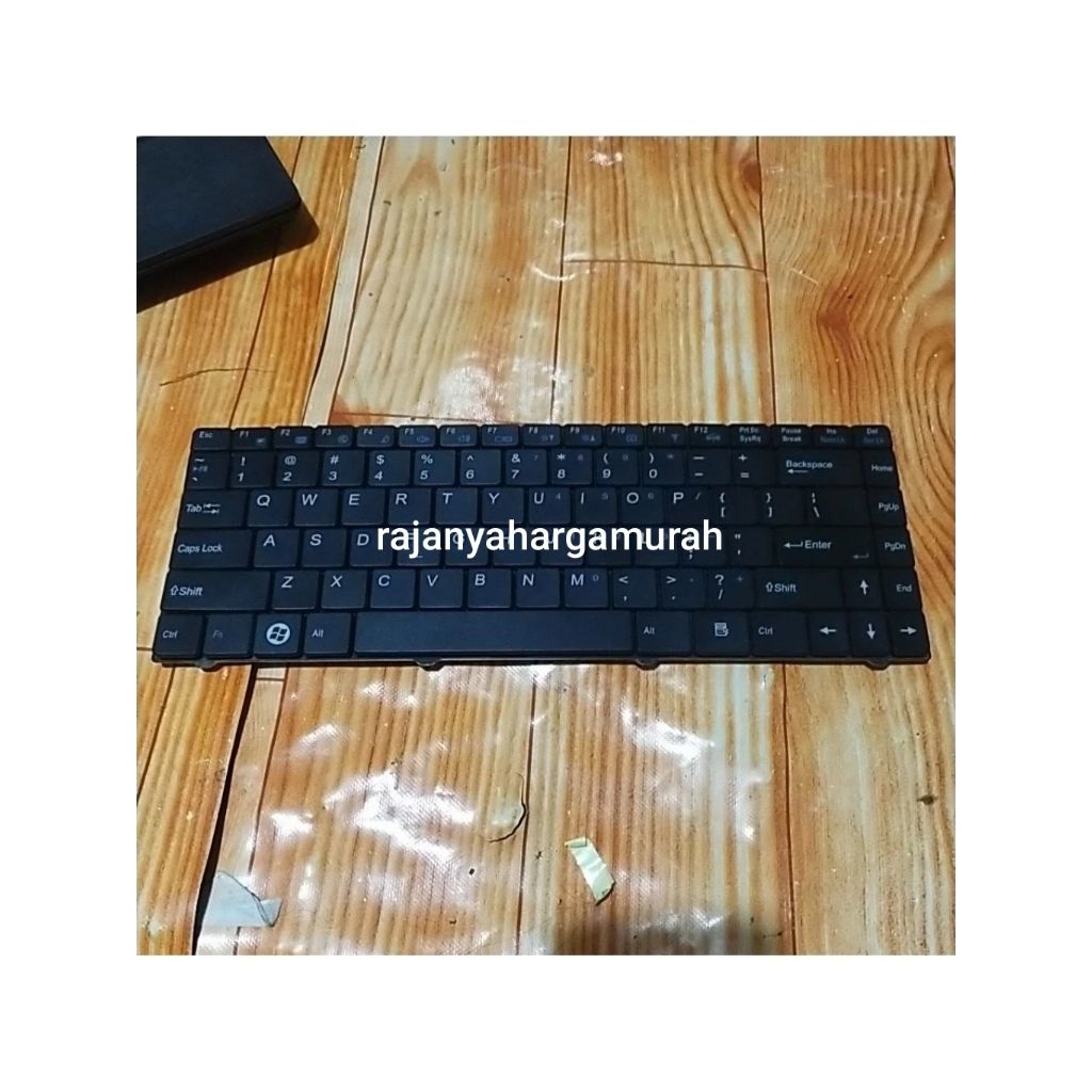 keyboard wearnes Quadra c1-1422
