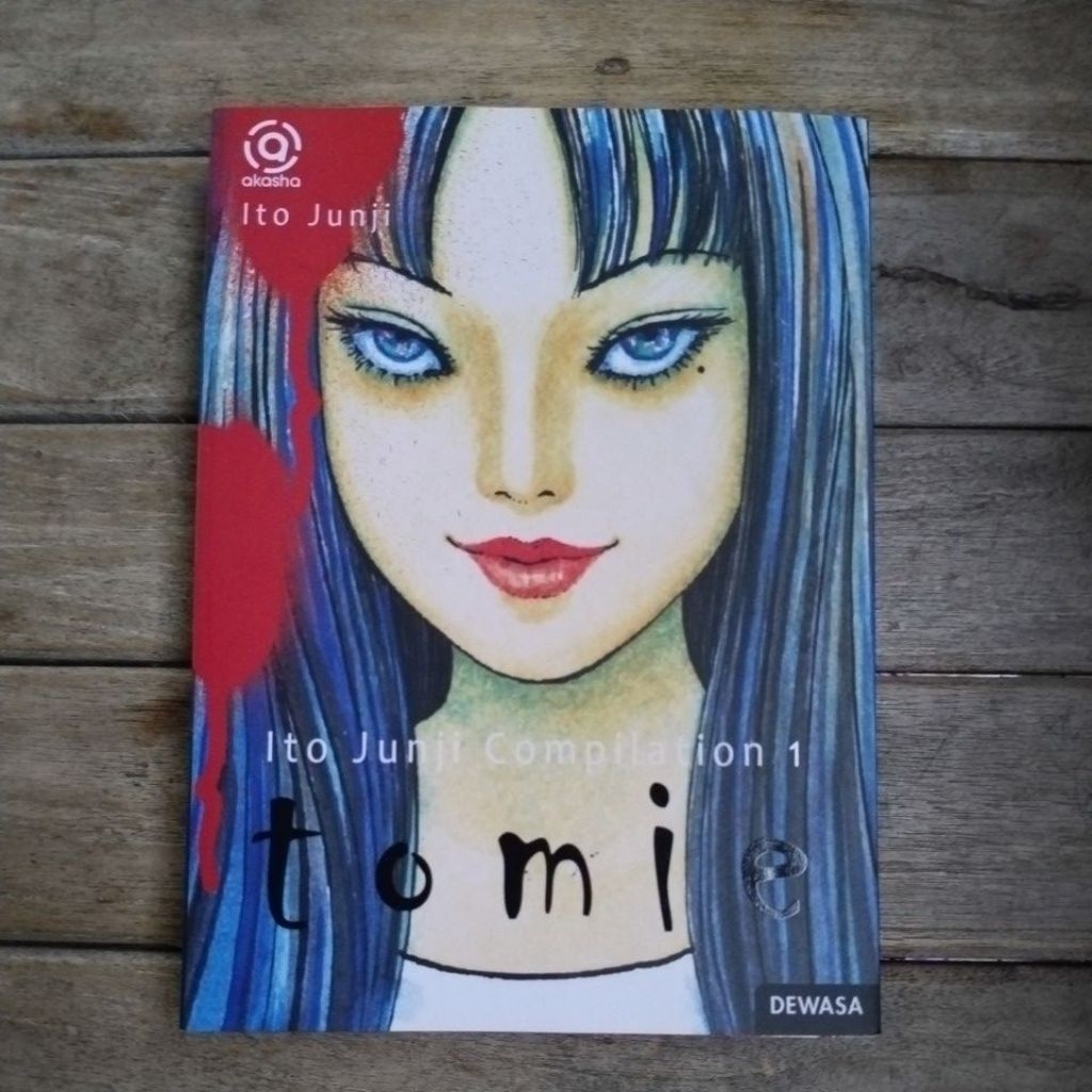 komik ito junji preloved (like new) Tomie