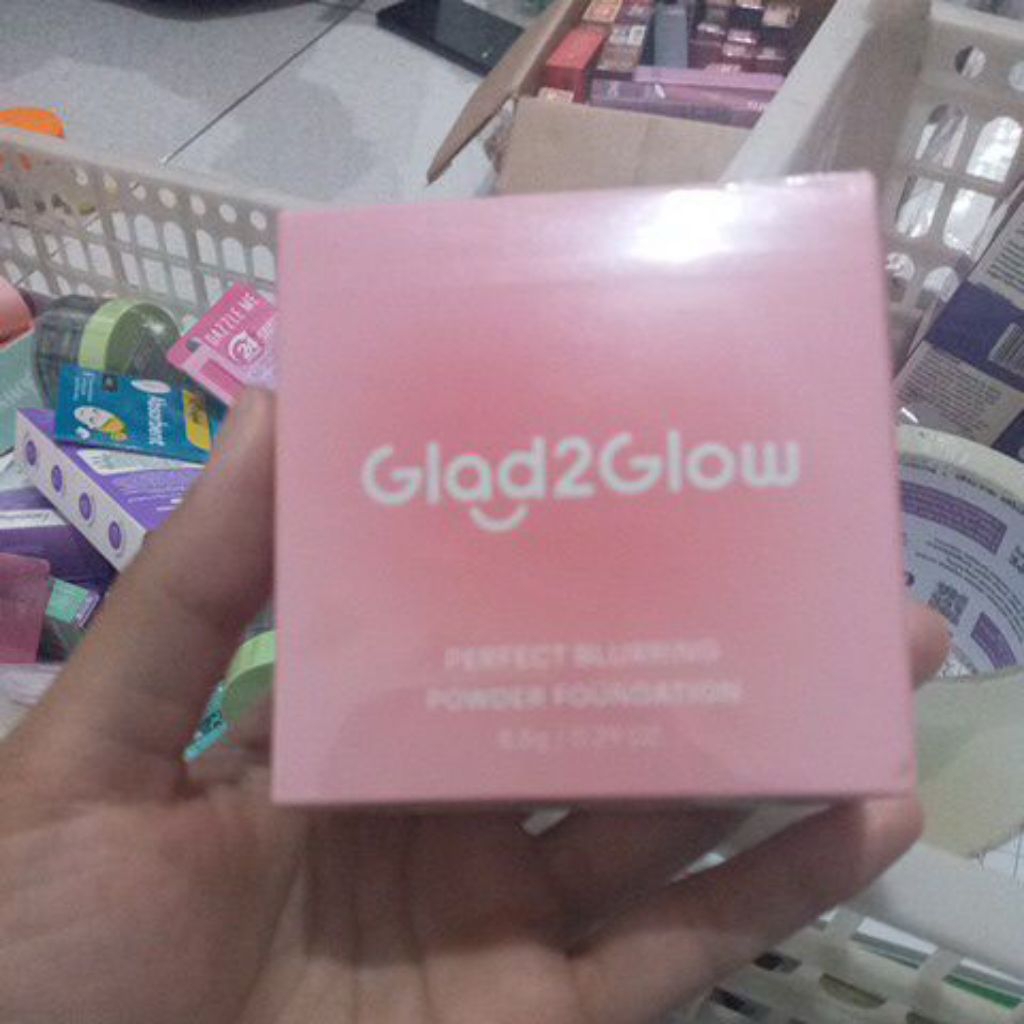 Glad2Glow Bedak Padat