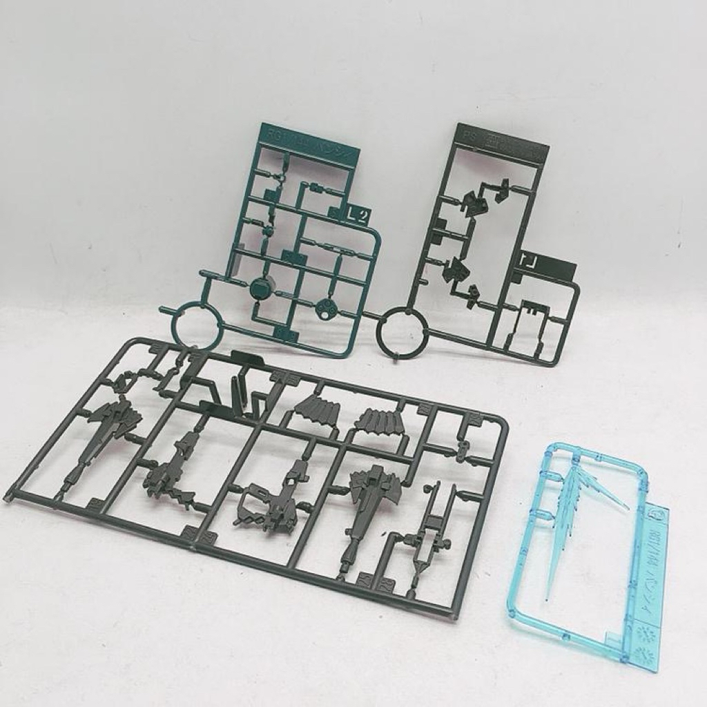 Bandai RG Gundam Banshee Norn part Beam Magnum Revolving Launcher