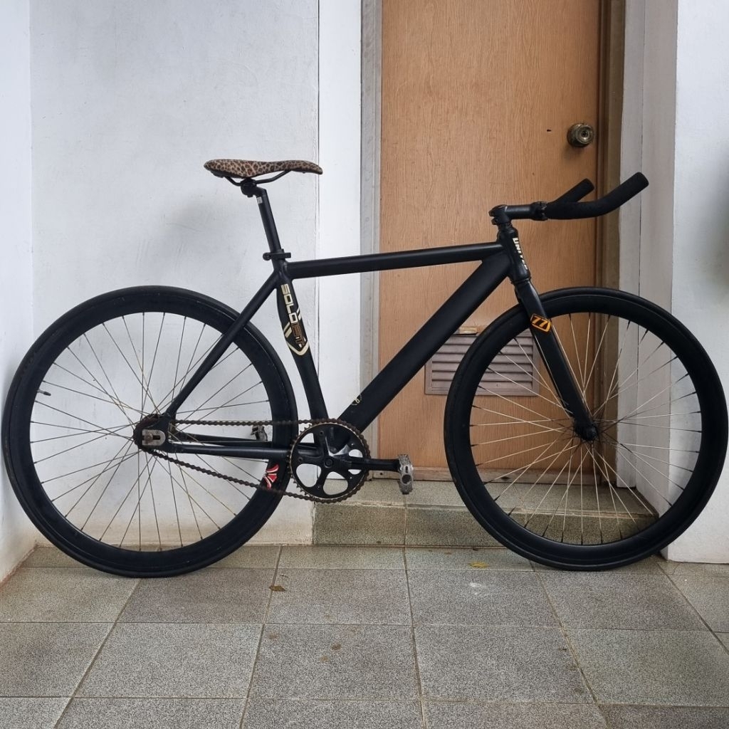 wts fullbike fixie soloist 77 gen 2. size 50. doltrap. alloy