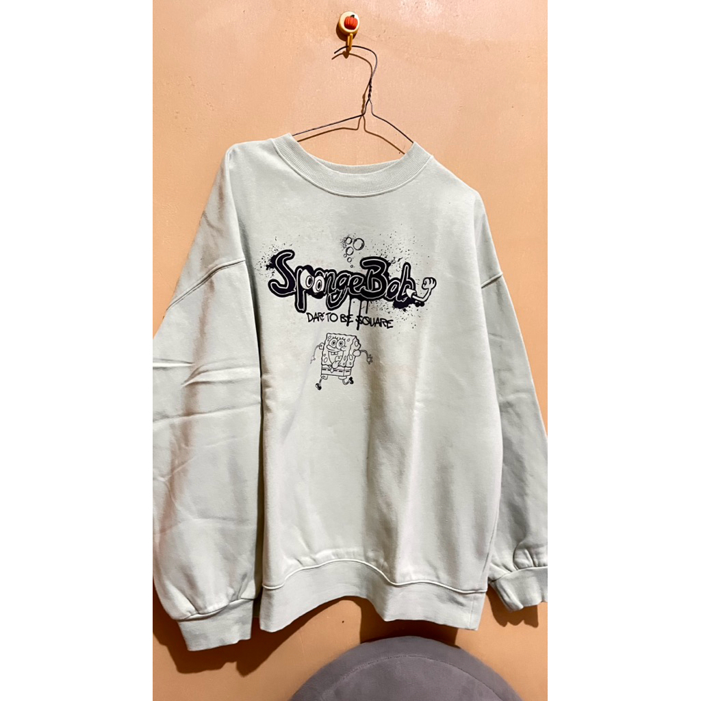 Preloved Hnm SpongeBob Sweatshirt