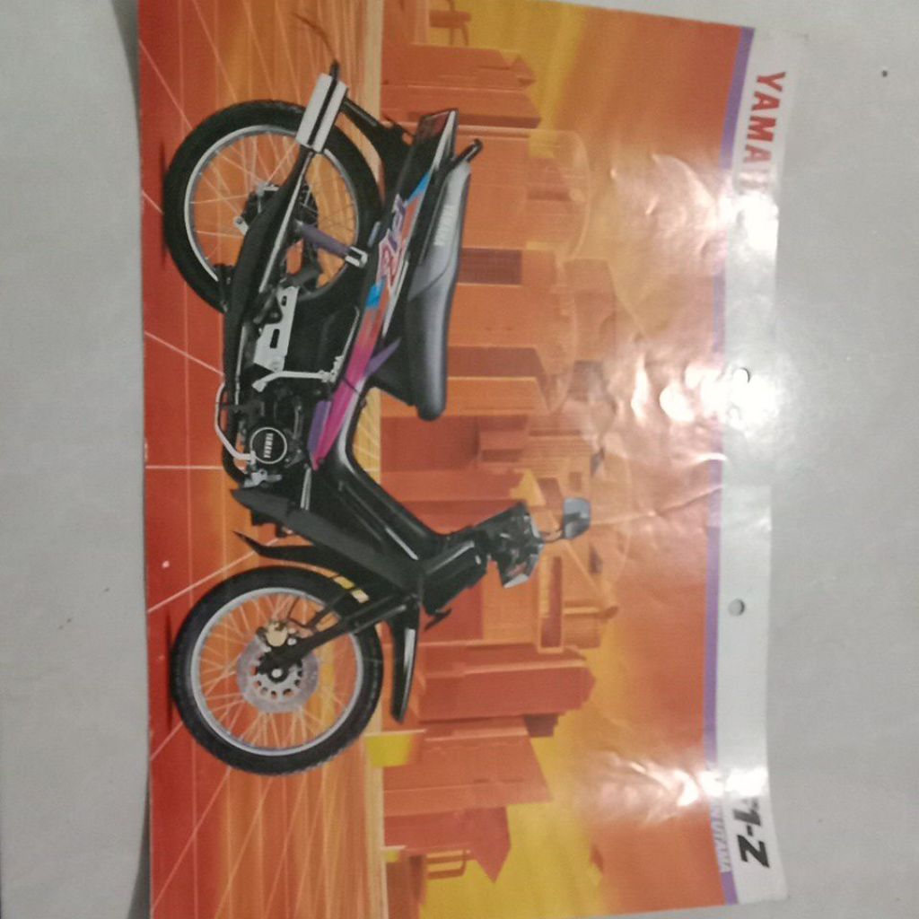 Brosur Yamaha F1Z