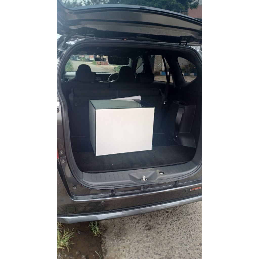 aquarium 40x30x30 plus background