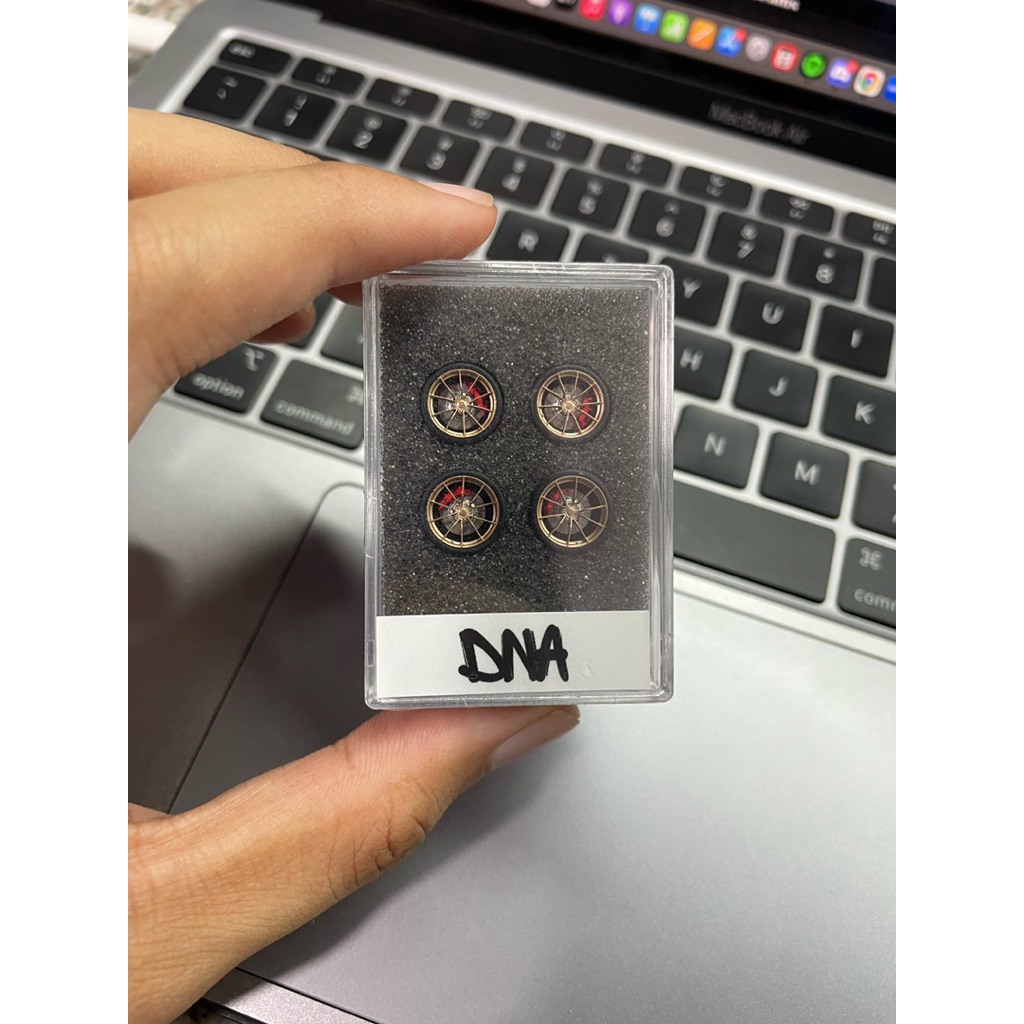 velg dna oem ferrari 488