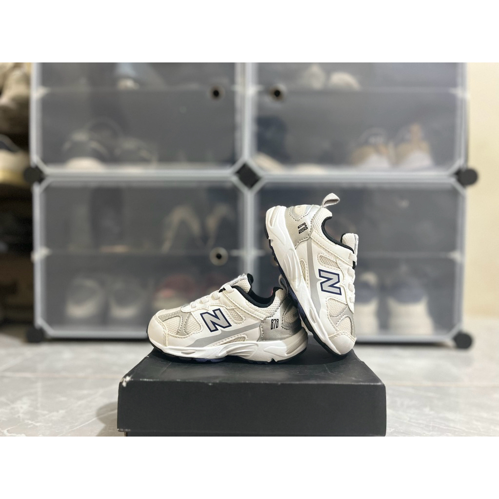 Sepatu Anak Preloved/Second Kids NB 878 Size 25