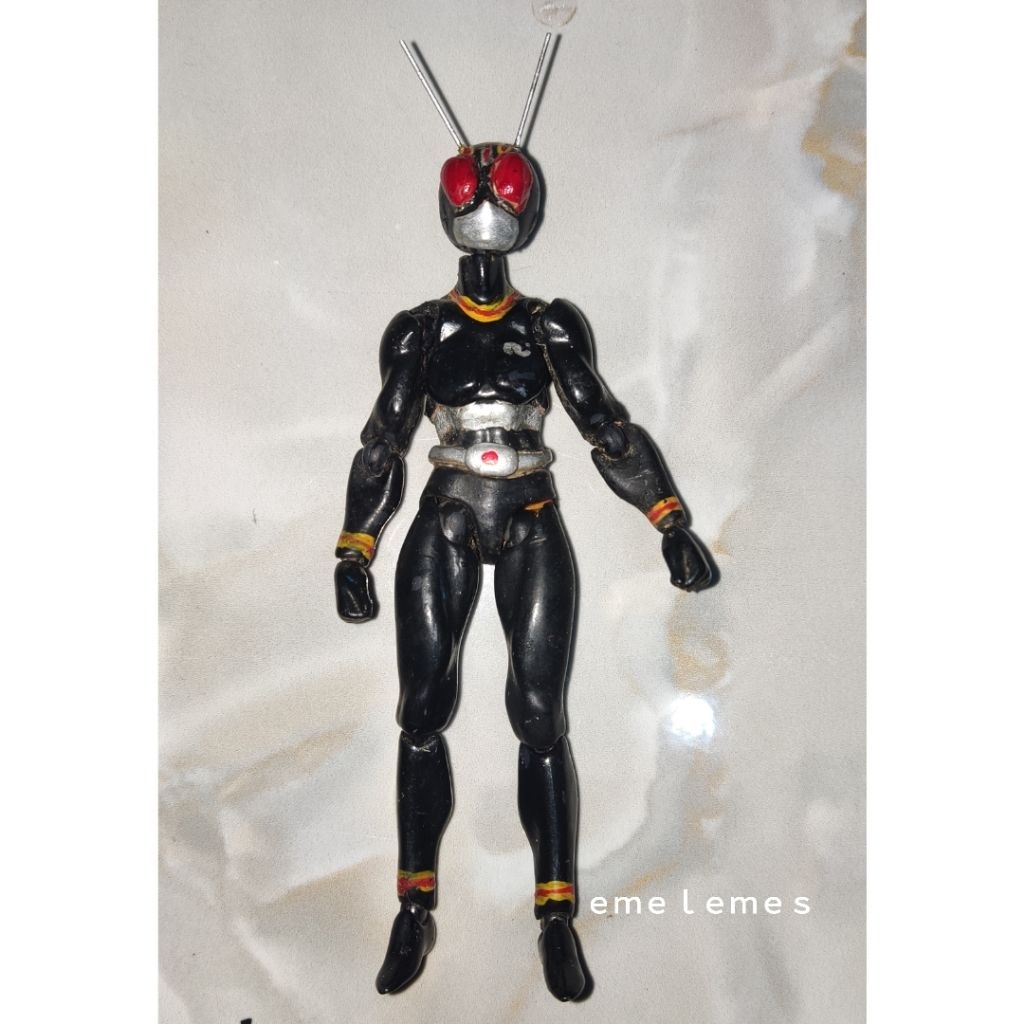 figure kamen rider black cewe