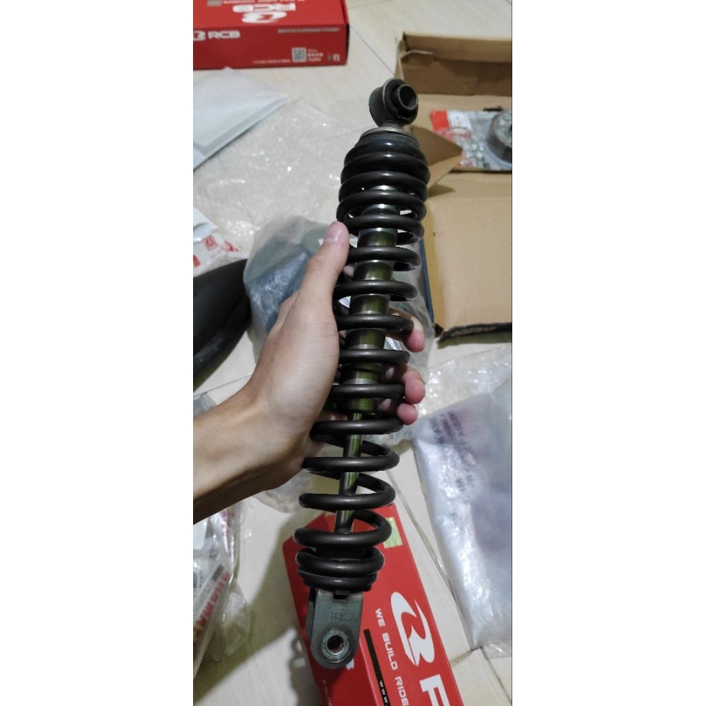 SHOCKBREAKER BELAKANG MIO J + BAUT | BEKAS