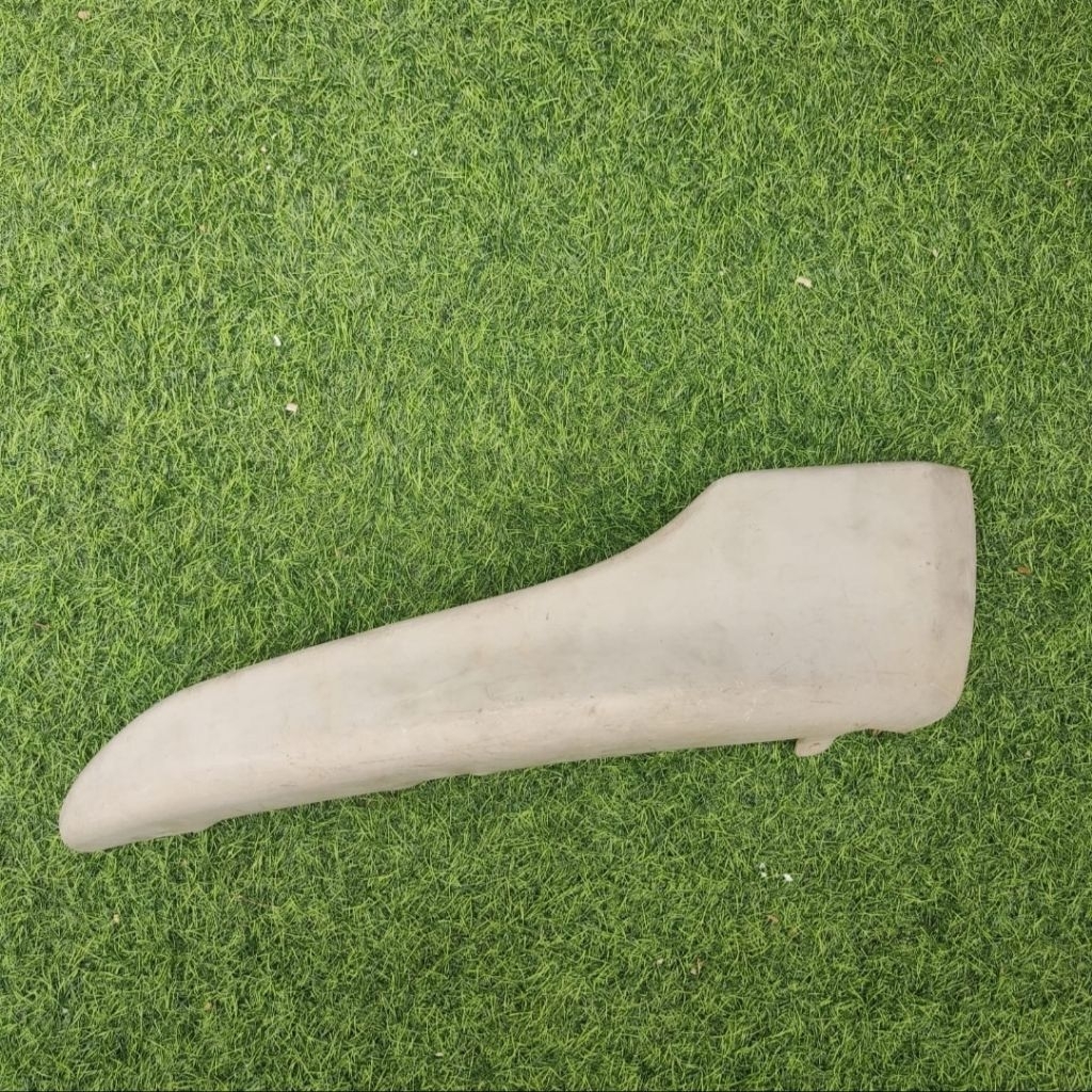 Bodykit add on depan kiri toyota yaris