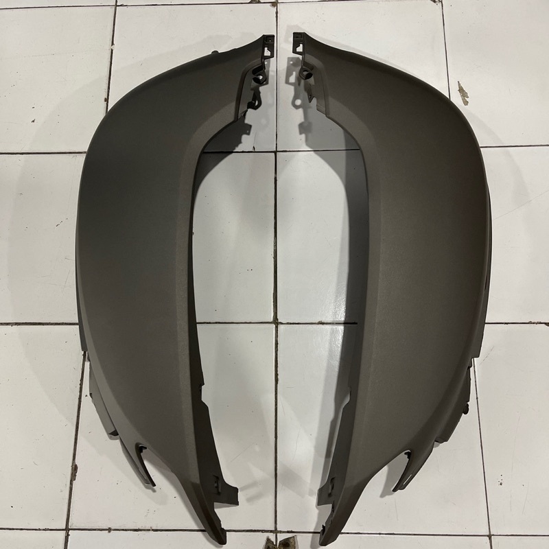 COVER BODY SCOOPY FI 2017,2018,2019 GRAY DOFF MERK WIN / BODY BELAKANG SCOOPY DONAT GRAY DOFF MERK W