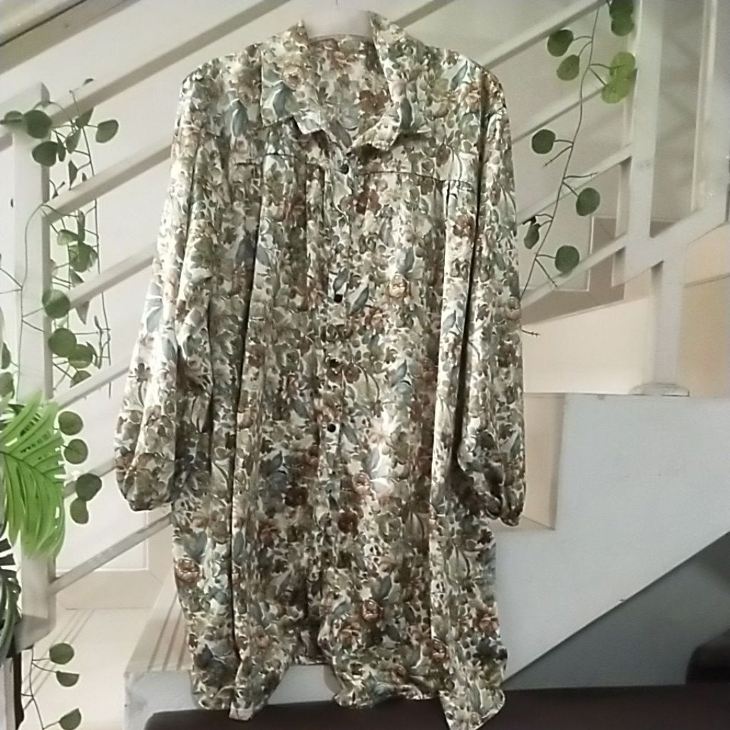 Tunik Blouse Atasan Bunga Prelove