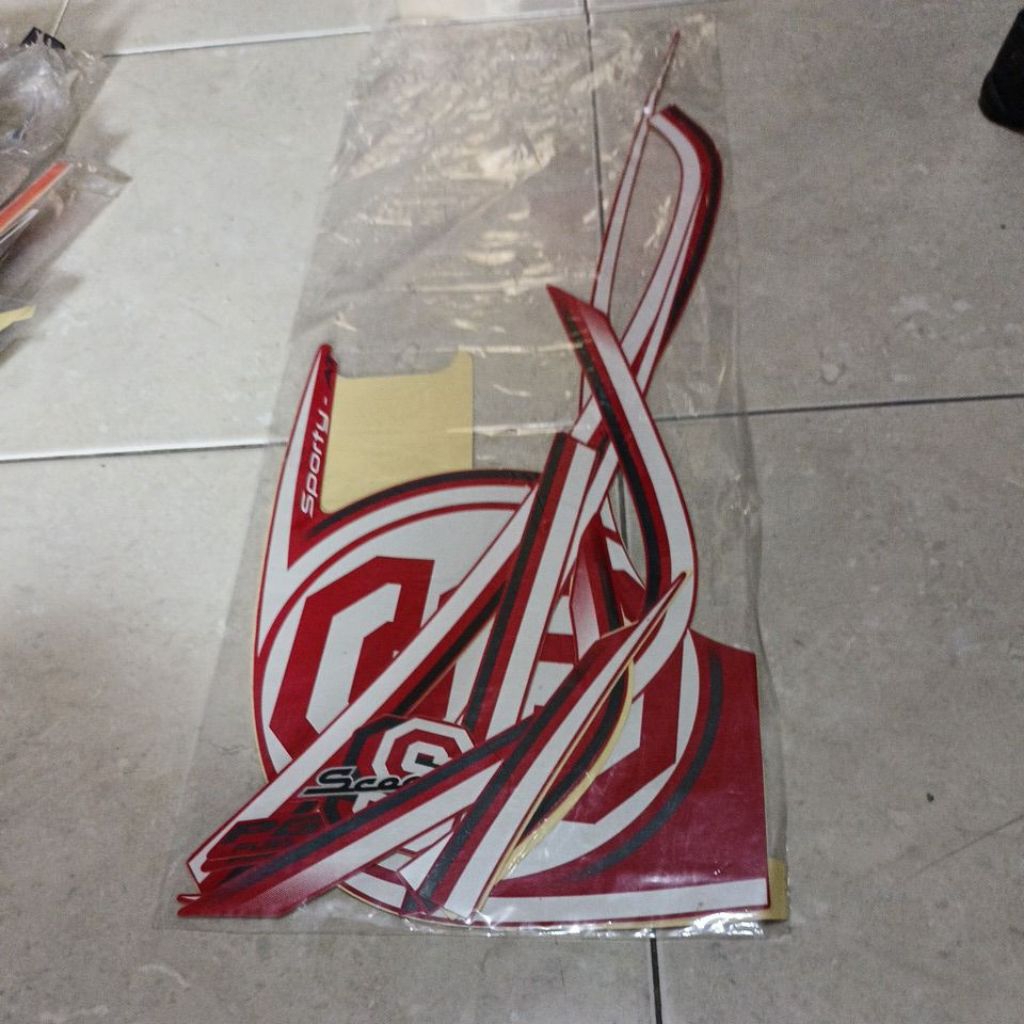 striping stiker les body Honda Scoopy sporty 2014 merah bahan original