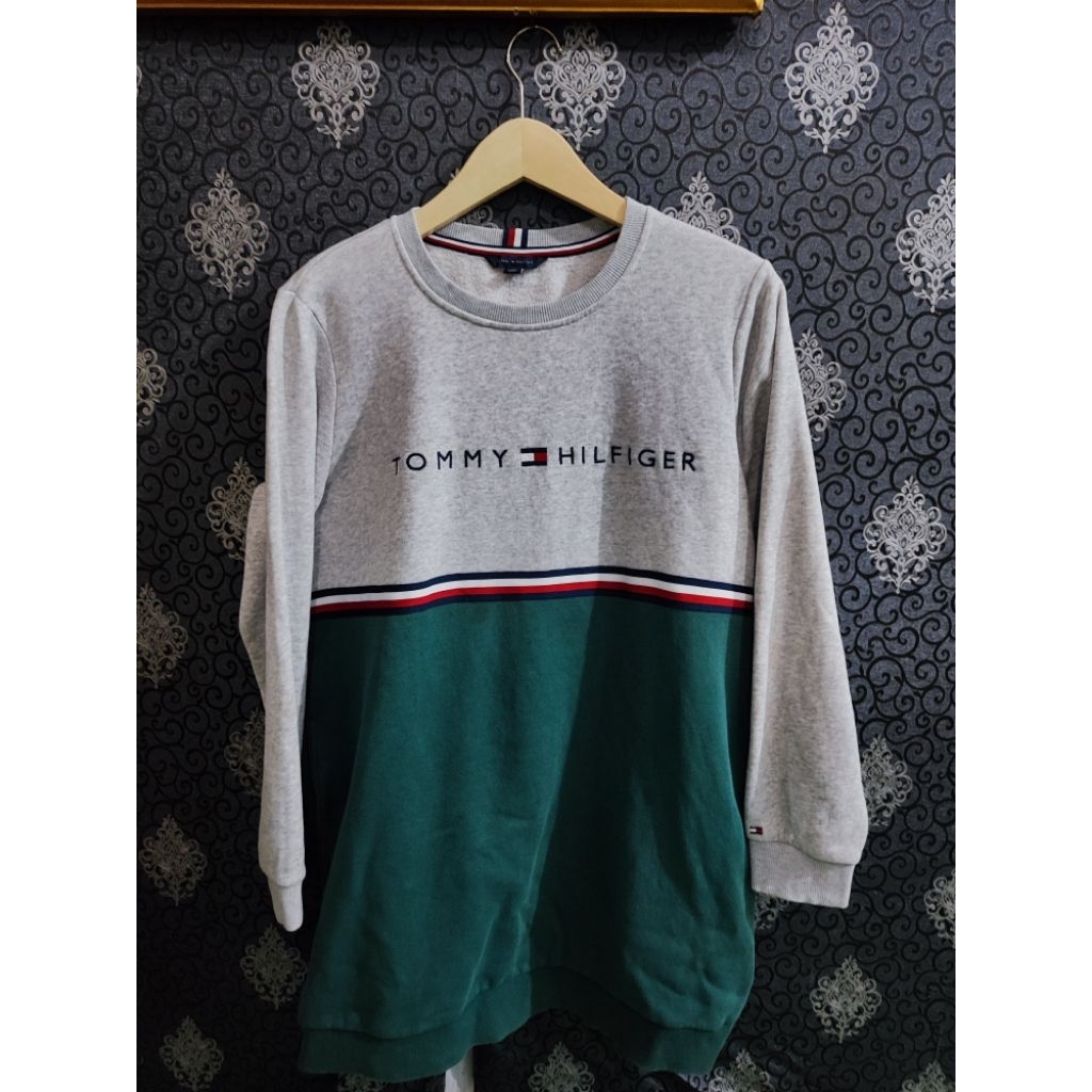 Crewneck tommy hilfiger