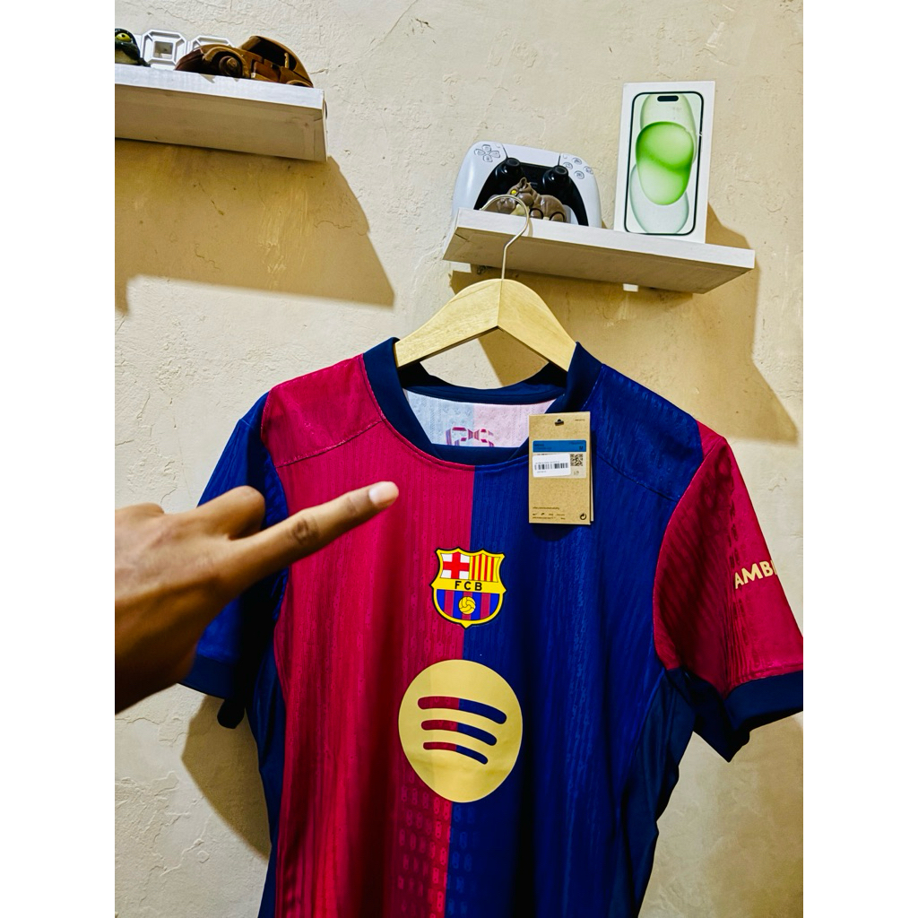Jersey Barcelona 24 Go Pi BNWT