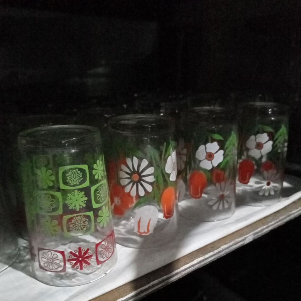 Gelas kopi Motif bunga