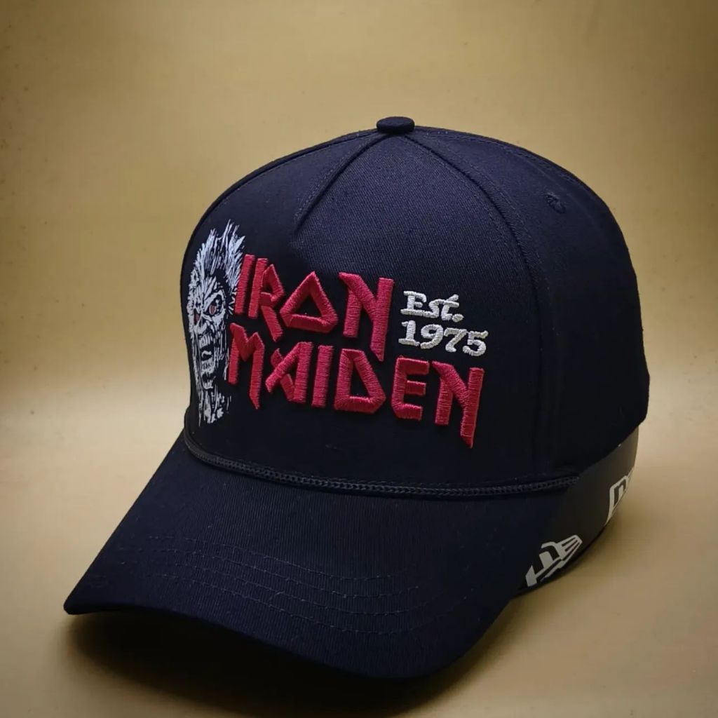 Topi Official Original Iron Maiden "Run For Your Lives" OSFM Snapback
