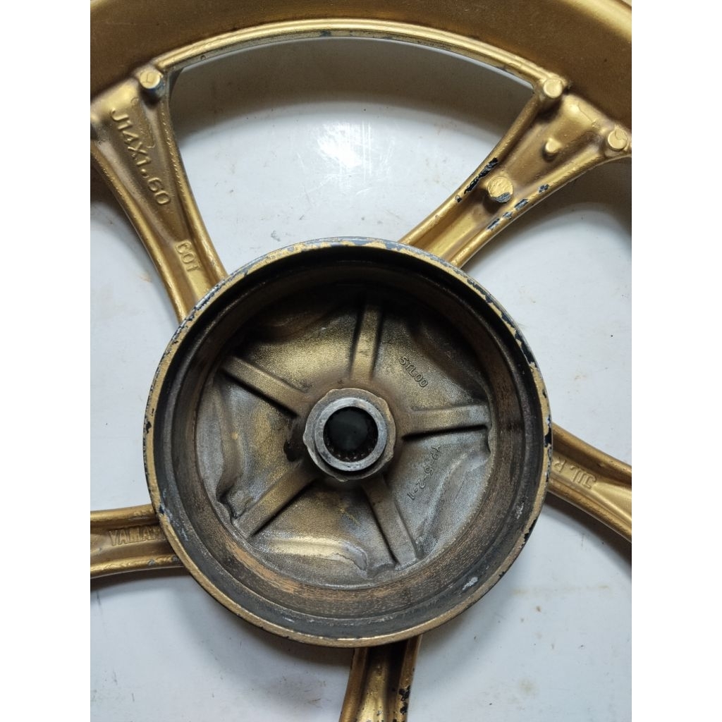 velg velk belakang yamaha mio smile ori copotan motor