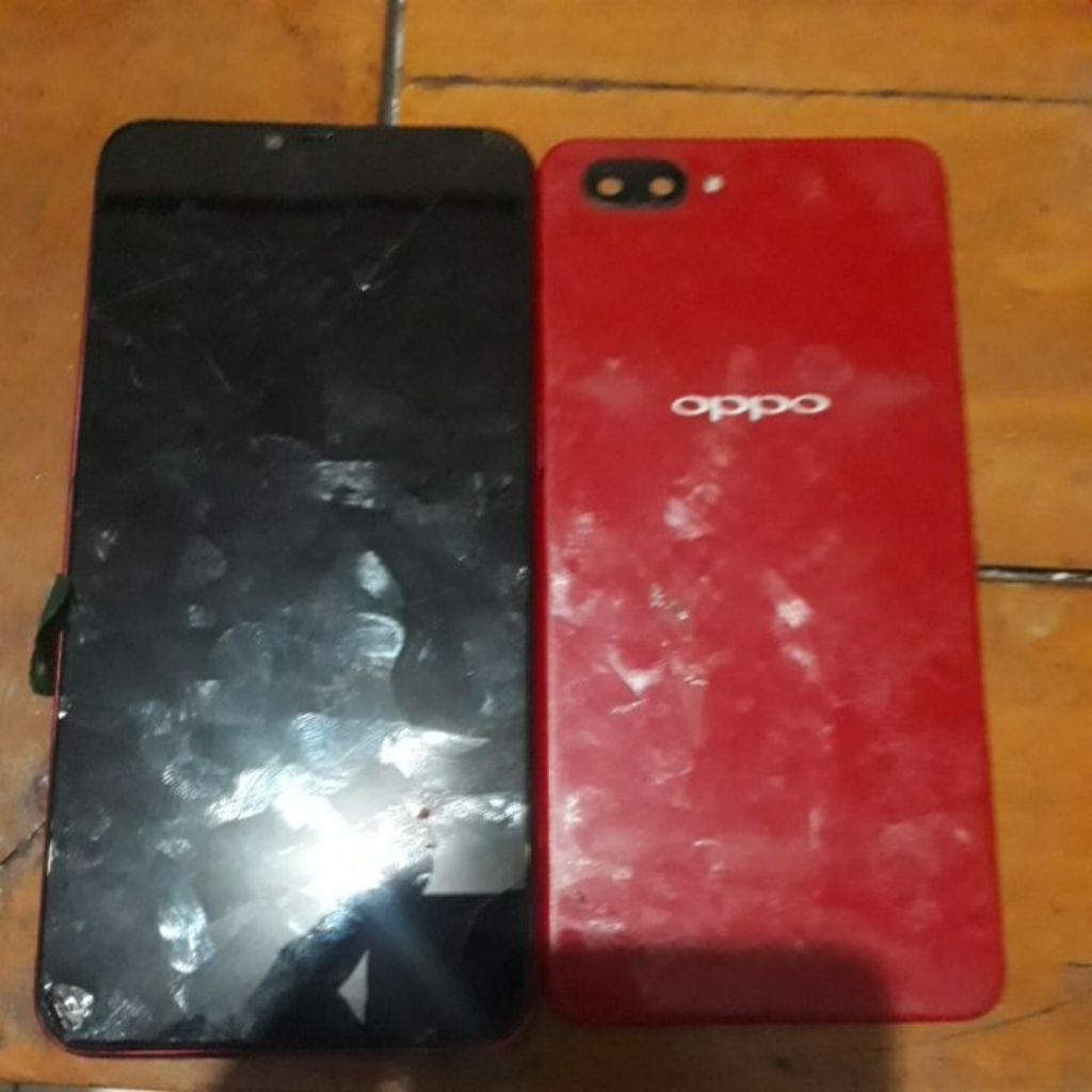 HP OPPO BAHAN KANIBAL/MATI TOTAL
