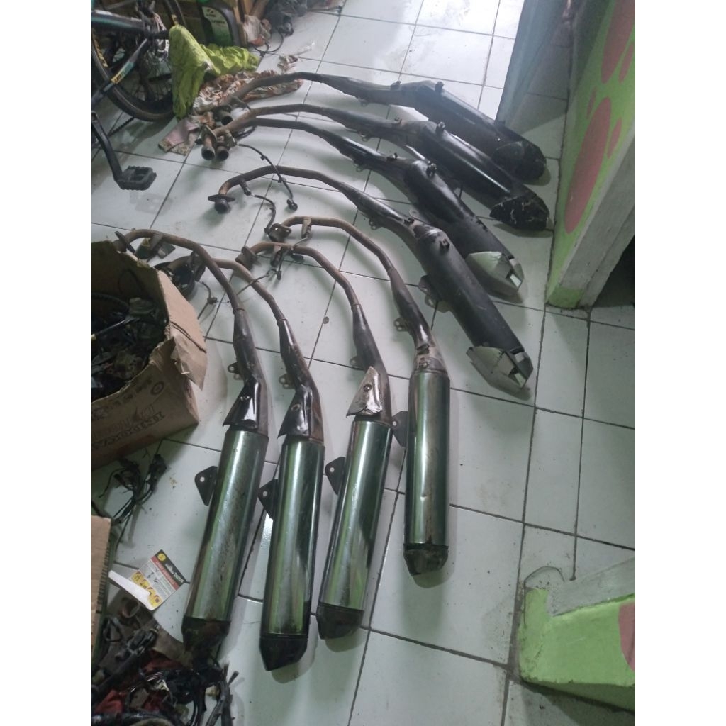 knalpot original honda sonic 150r injeksi