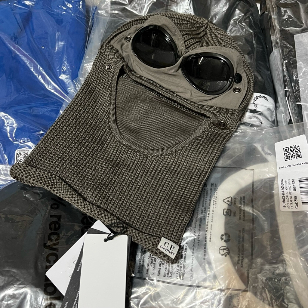 Cp Company Balaclava Merino Wool Grey