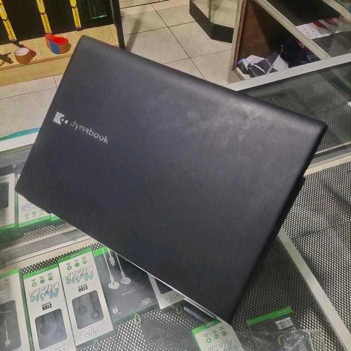 Casing laptop dynabook R732