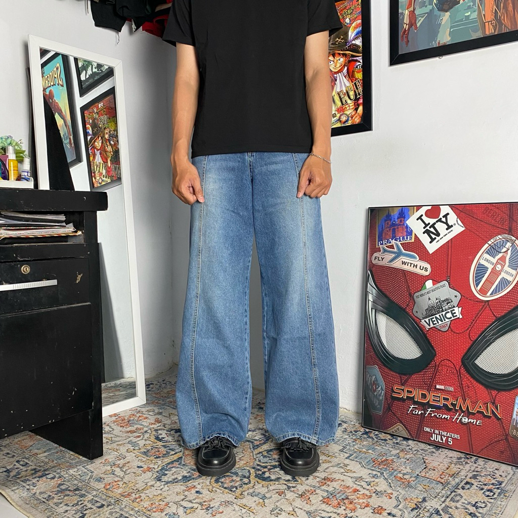 W.COCORO BAGGY BLUE JEANS