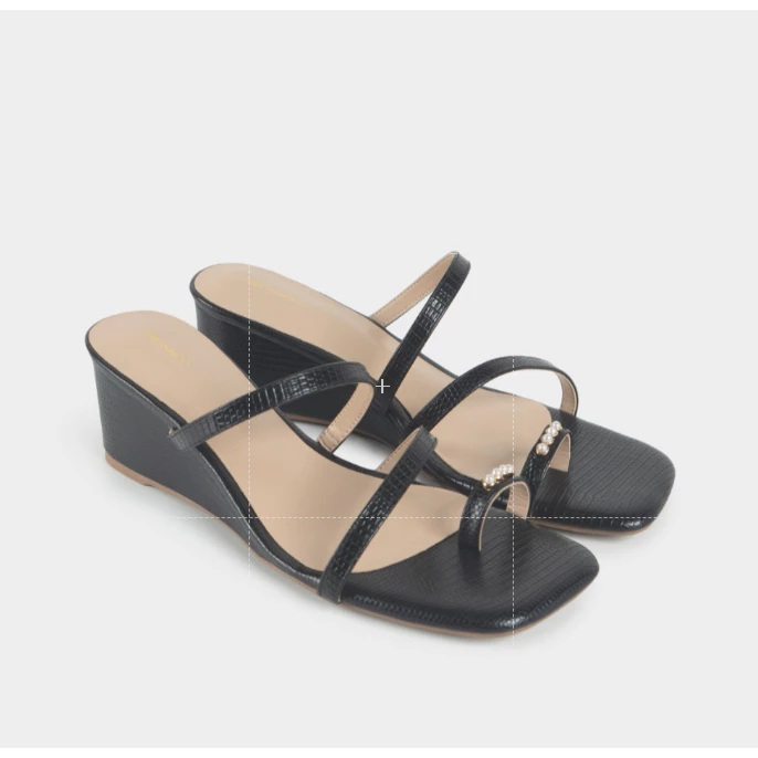 URBAN & CO ORIGINAL. FUMI. SANDAL SEPATU WANITA NEW WITH BOX