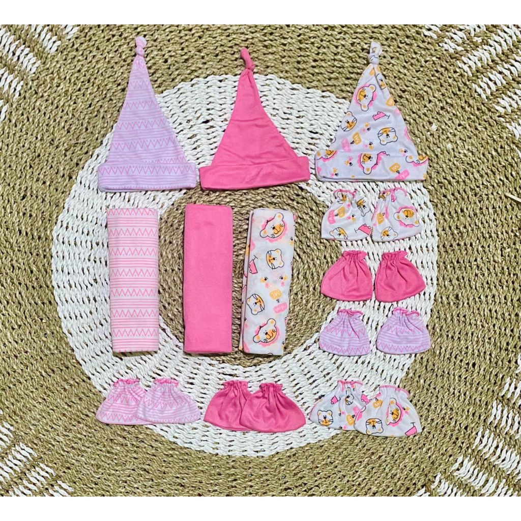 Paket Bedong Bayi Sartaki Lengkap (Bedong, Topi, Sarung Tangan, Sarung Kaki) – Newborn Set