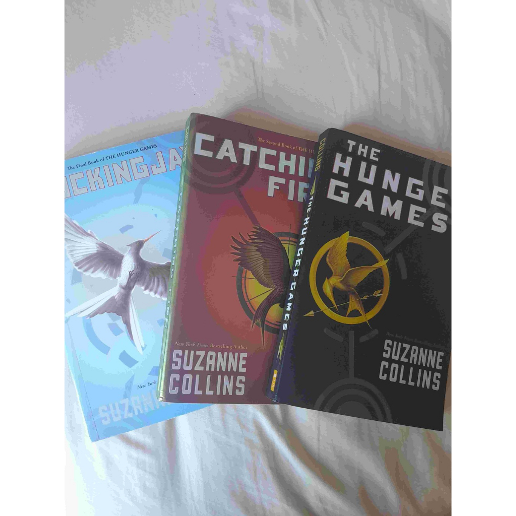 [ORI] Preloved Trilogy The Hunger Games