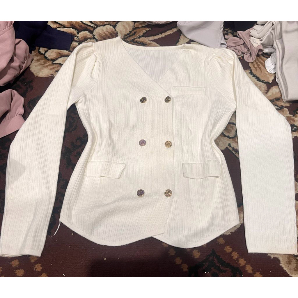 preloved cardigan putih