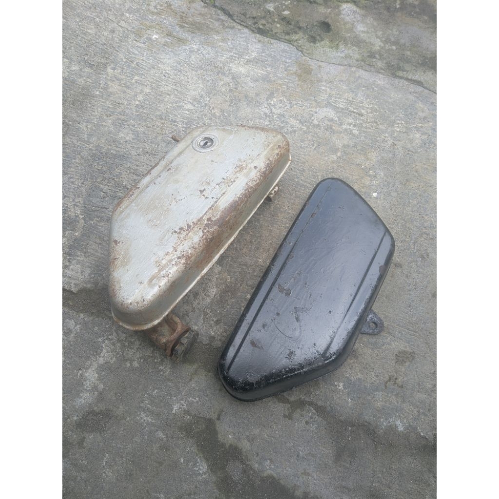 Box aki  tutup aki Yamaha rs100