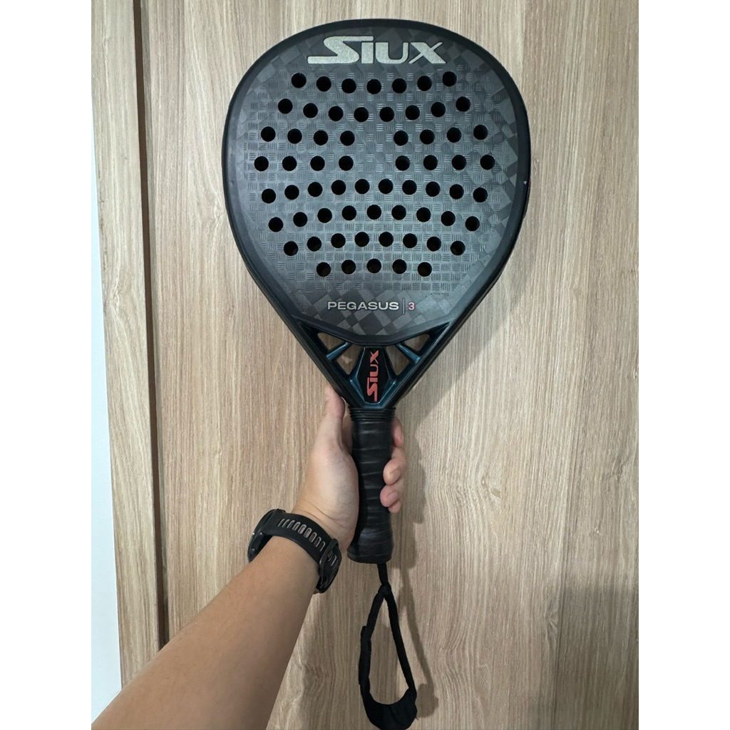 Siux Pegasus 3 2025 raket padel second good condition. murah