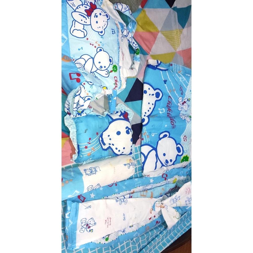 satu set gendongan tas bayi