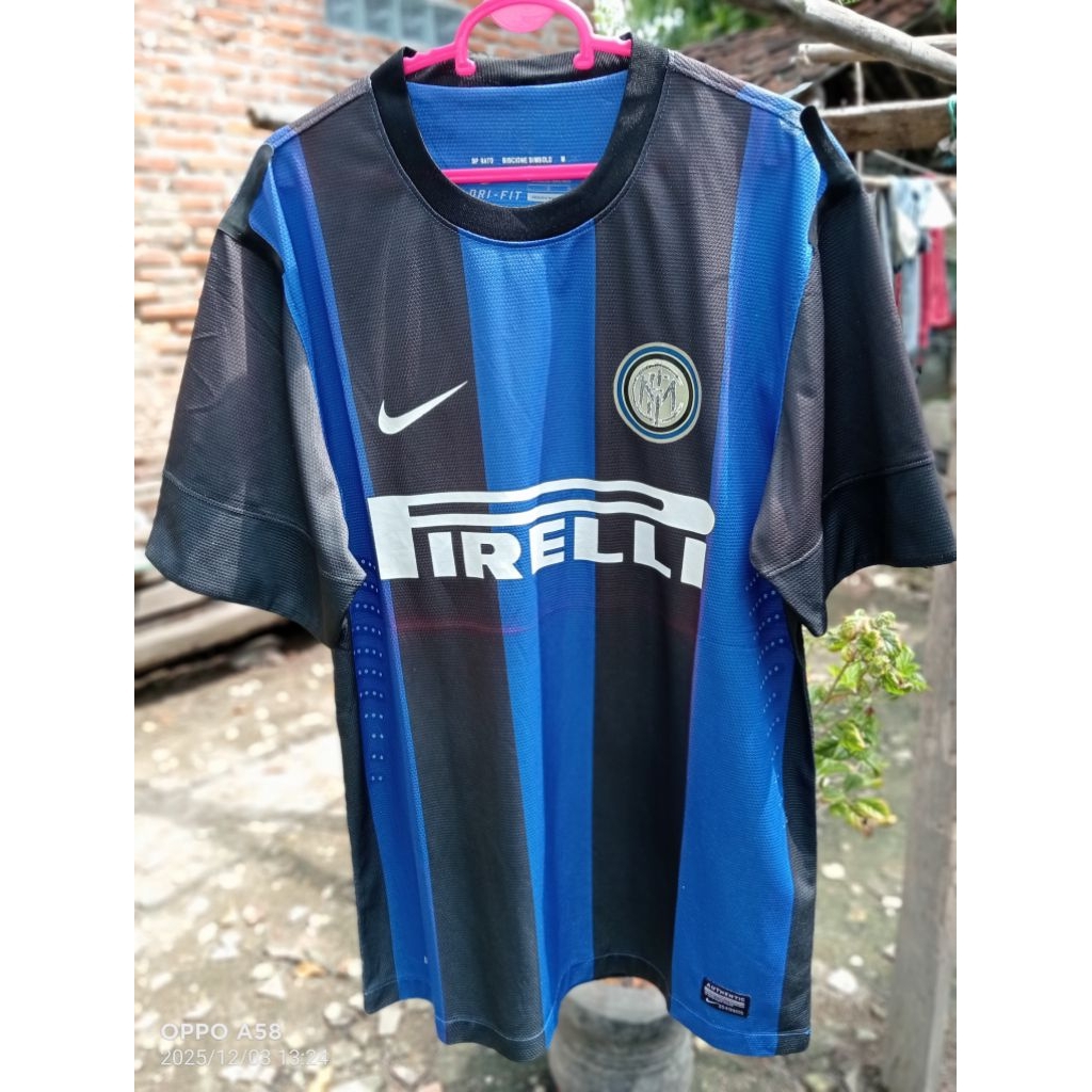 Inter Milan musim 2012 Player Issue L