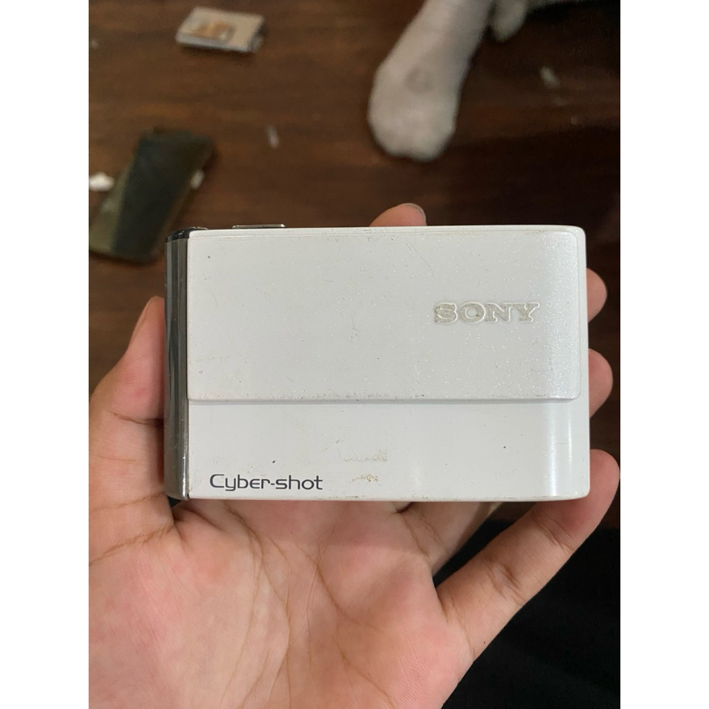 DIGICAM SONY CYBERSHOT DSC-T70