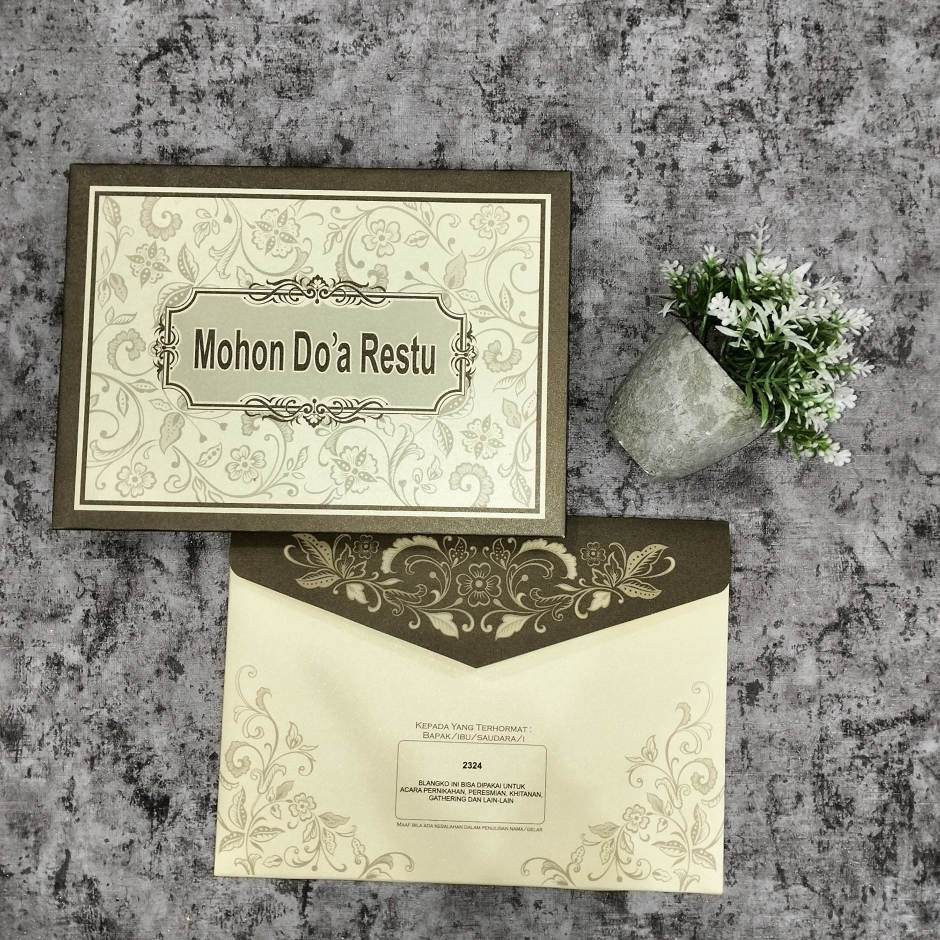 CETAK UNDANGAN HARDCOVER ERBA 2324 AMPLOP pernikahan gratis Plastik OPP dan Stiker Label Undangan