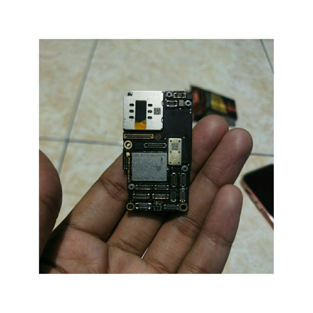 MESIN IPHONE 11 PRO MAX MATI TOTAL KONDISI MESIN SEPERTI DI GAMBAR