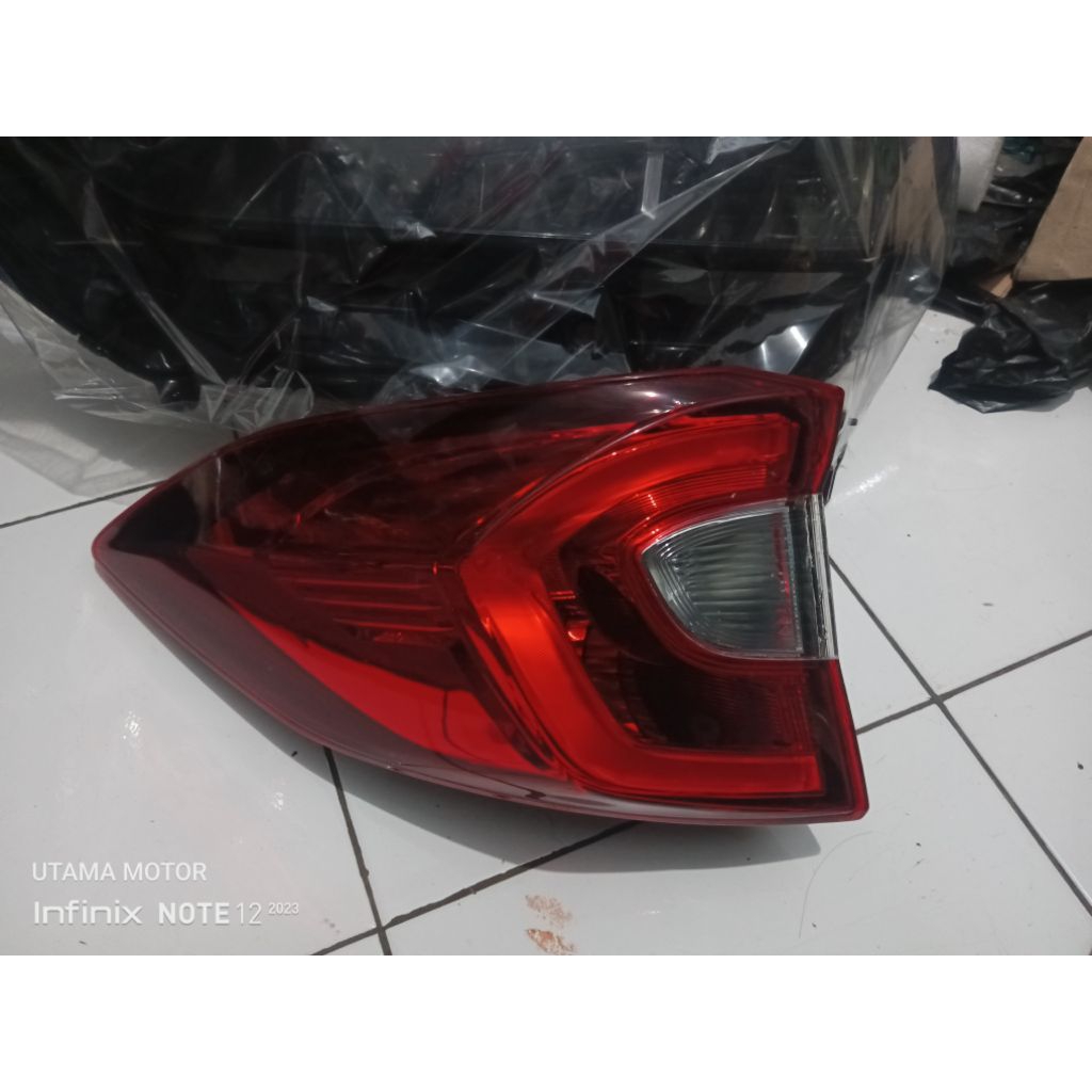 stoplamp lampu belakang mobil honda brv 2015 2016 2017 2018