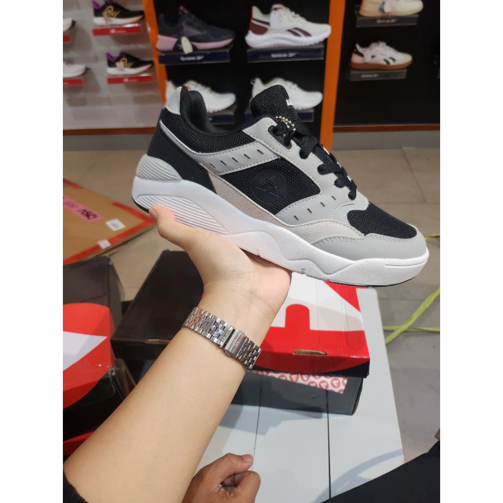 sepatu airwalk mens original store