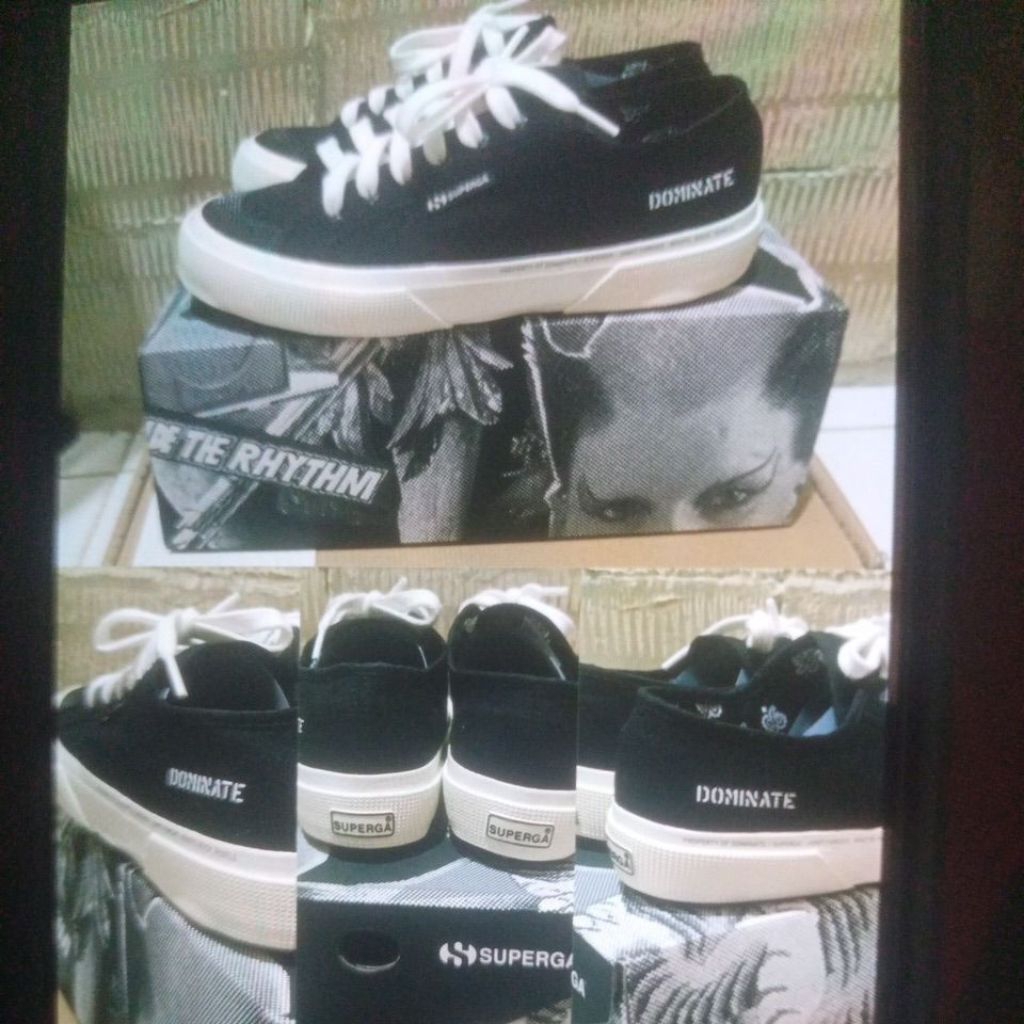 Sepatu Superga