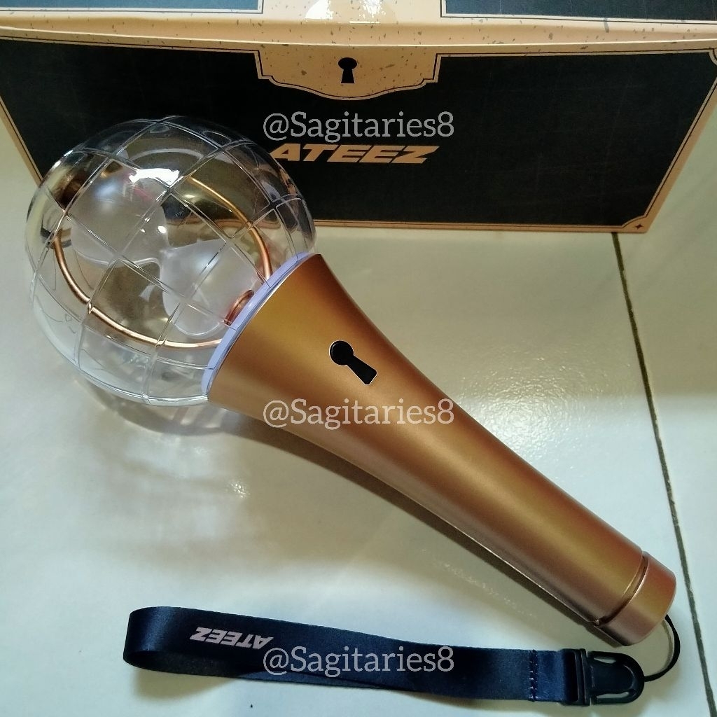 PRELOVE LIGHTINY LIGHTSTICK ATEEZ