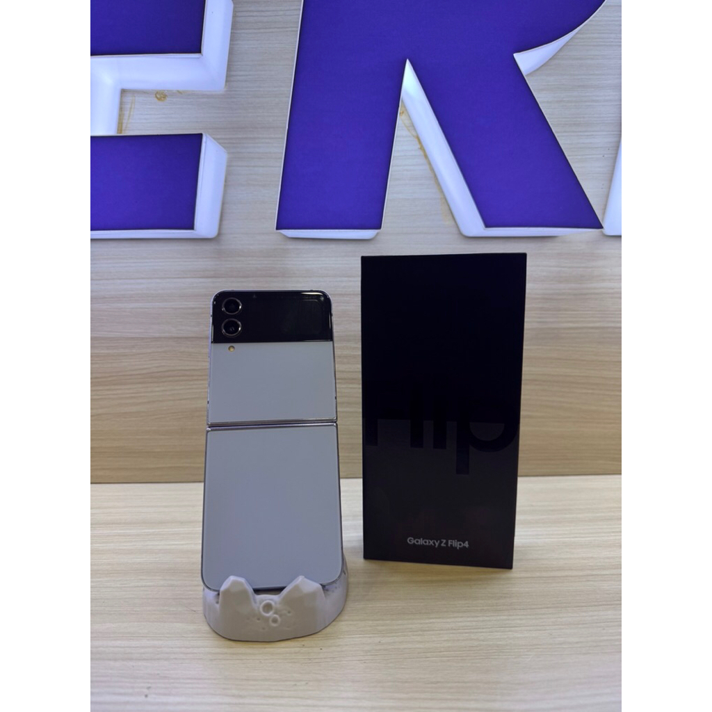 SAMSUNG GALAXY Z FLIP 4 SECOND SEIN