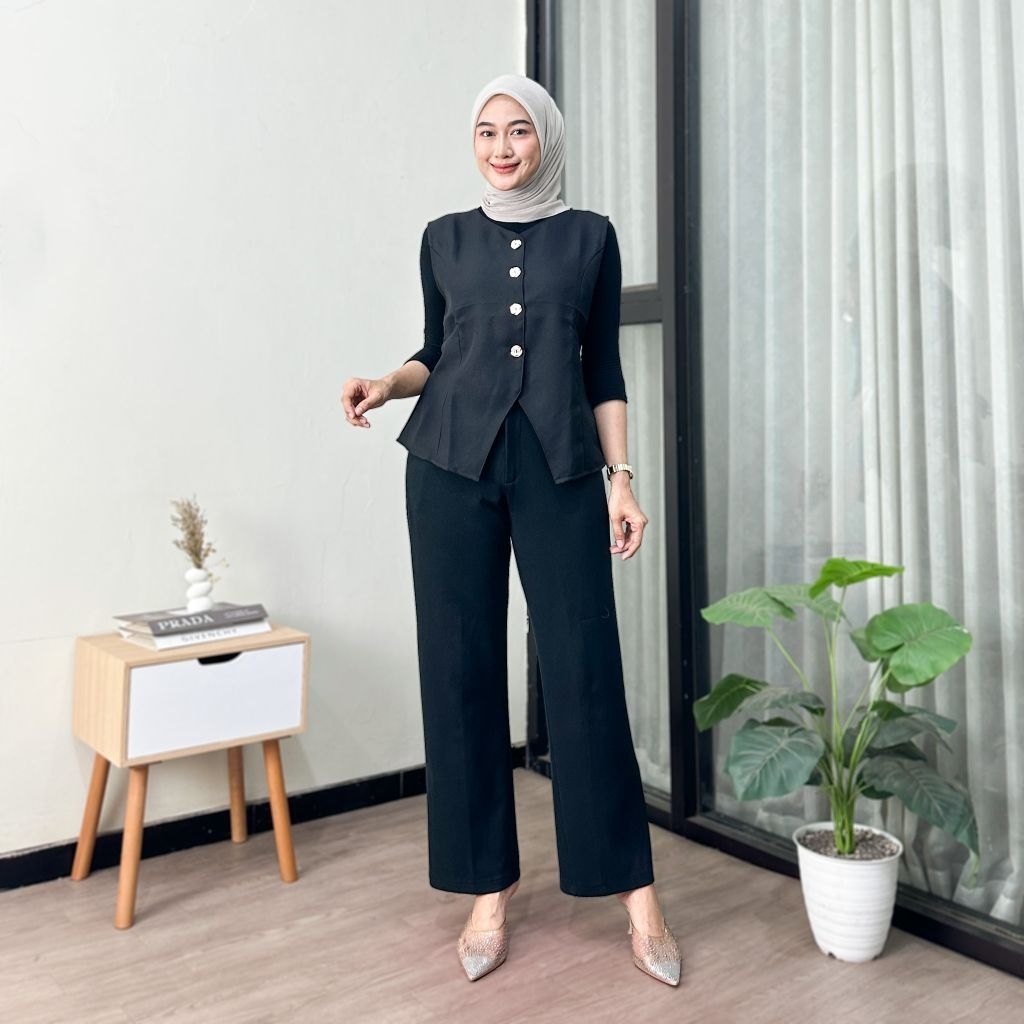 rompi wanita kekinian