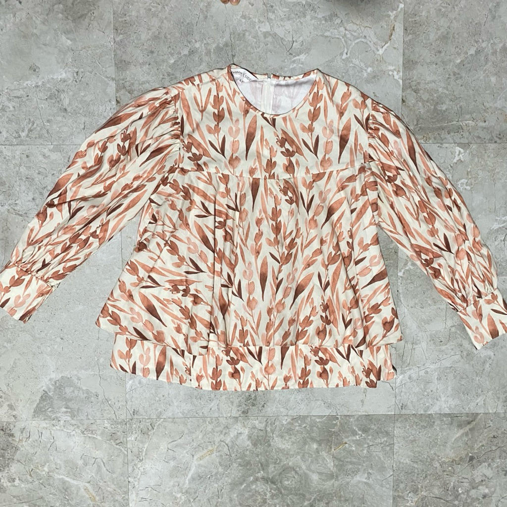 Preloved Atasan Nyonya Nursing Wear X Sideline