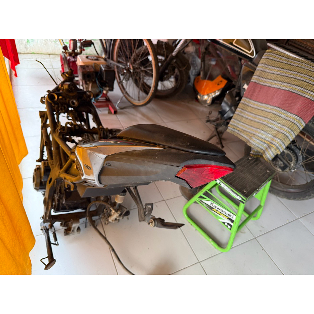 Body Belakang Ninja mono SL plus jok